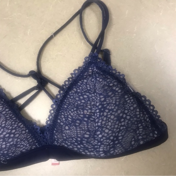 Rose & Vine Bra - Picture 10 of 16